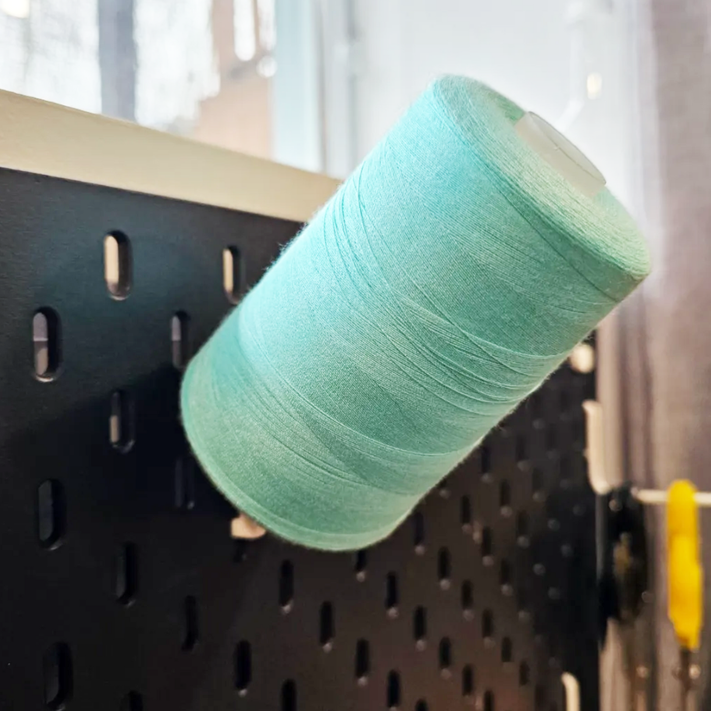 Ikea Skadis Pano için Bobin Askısı