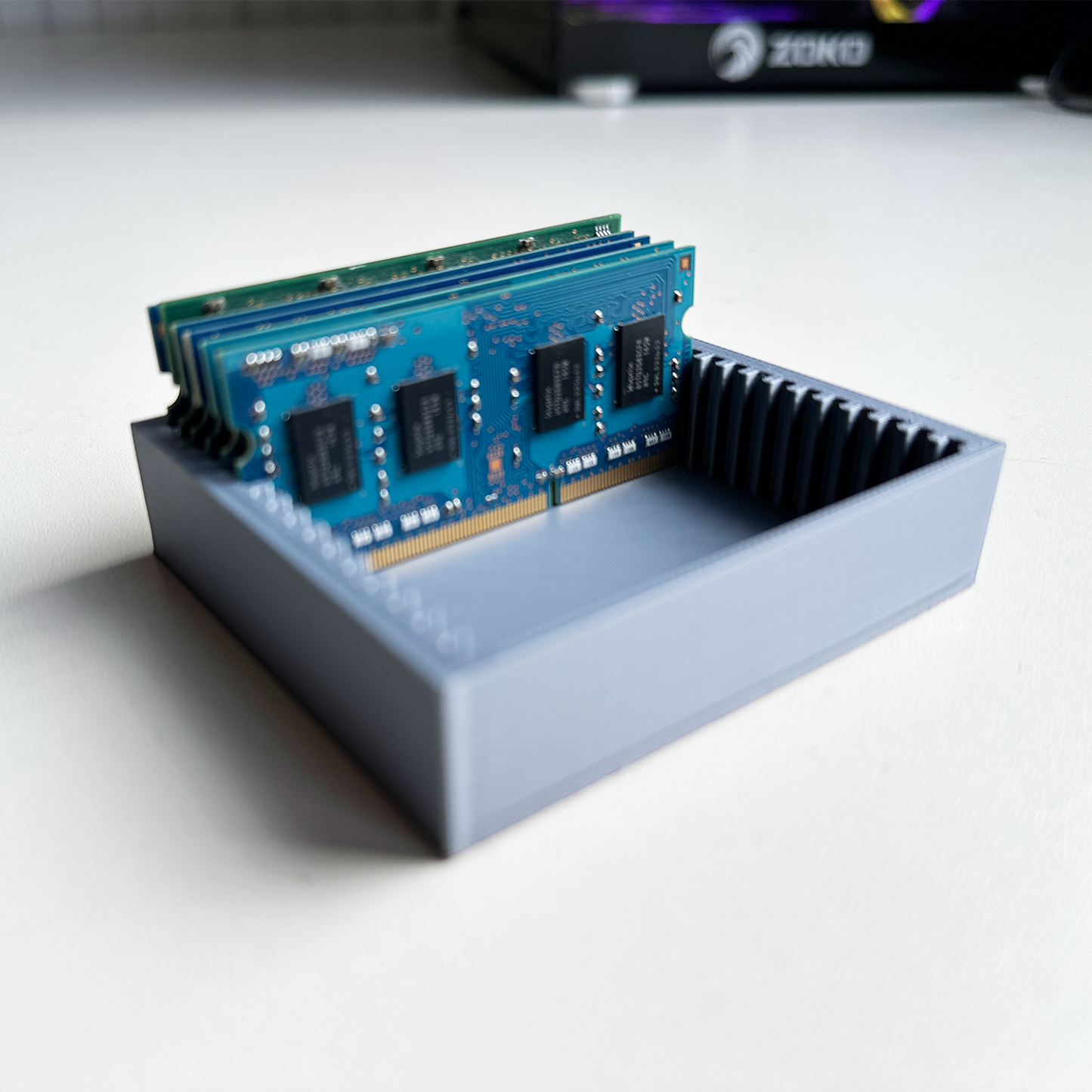 Notebook Ram Organizer, Saklama Kutusu