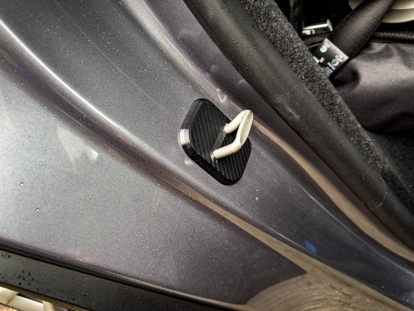 Tesla Model Y Juniper için Kapı Kilidi Mandal Koruma Kapağı