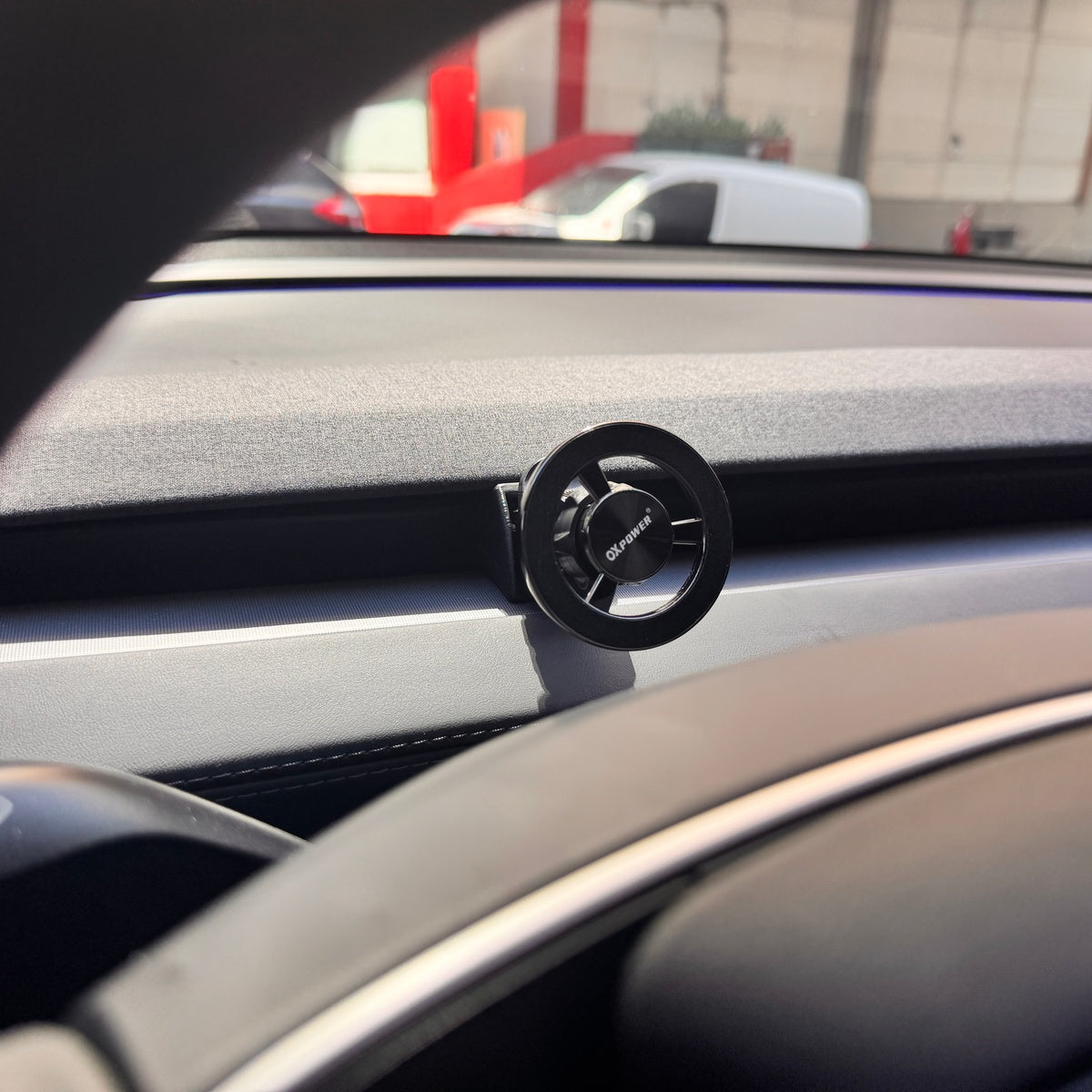 Tesla Model Y Juniper için Magsafe Uyumlu Telefon Tutucu