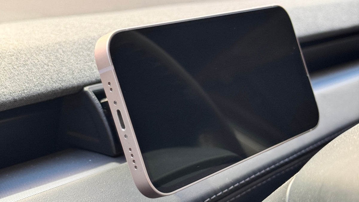 Tesla Model Y Juniper için Magsafe Uyumlu Telefon Tutucu