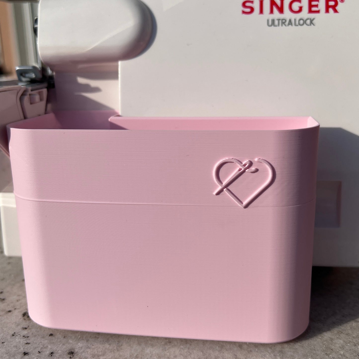 Singer Overlok Makinası için Atık Kutusu