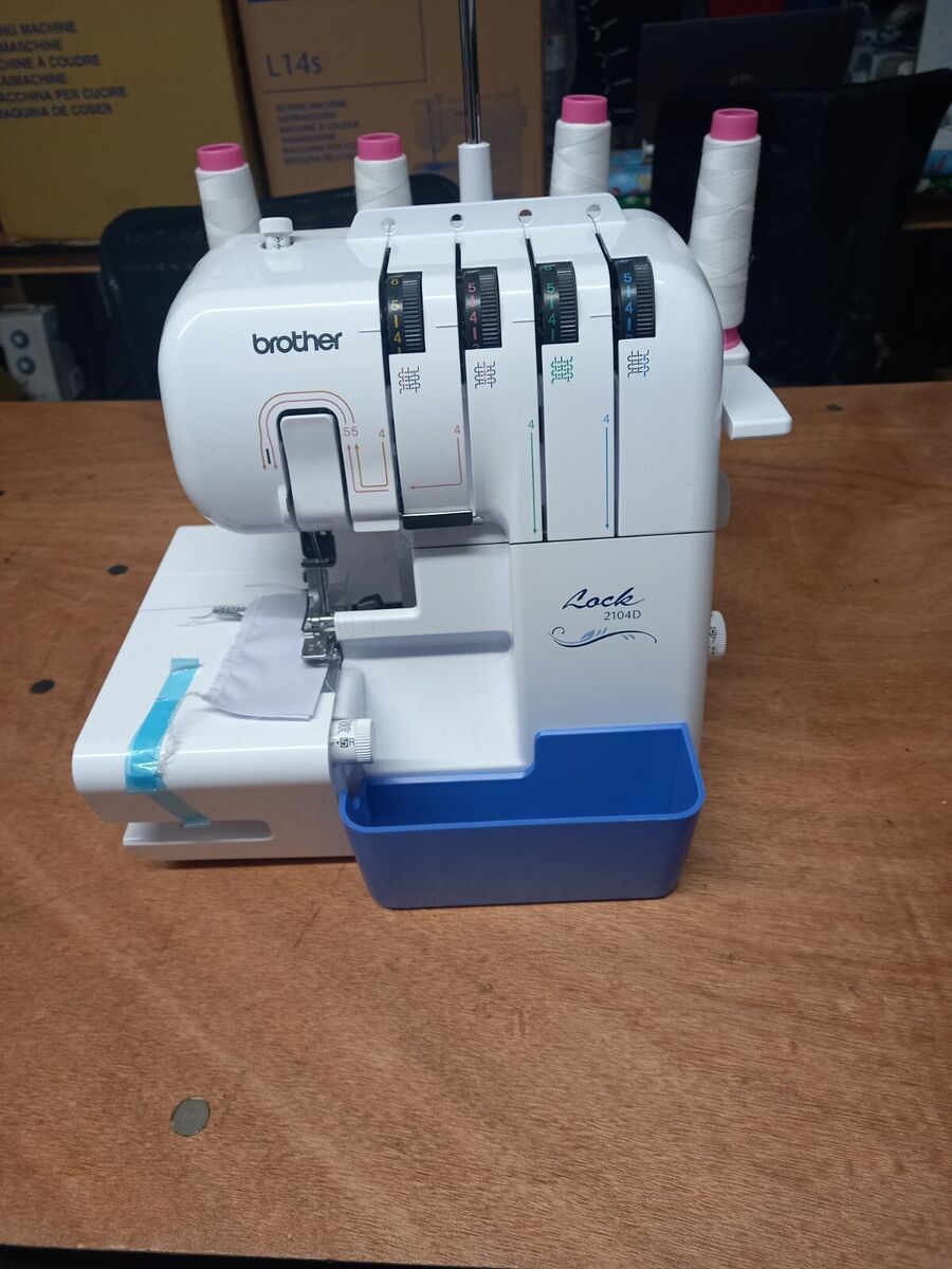 Brother 2105D Overlok Makinası için Atık Kutusu