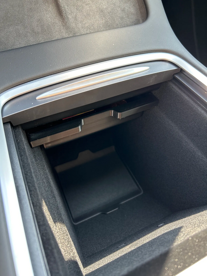 Tesla Model Y Legacy (2021-2025) Orta Konsol İçin Organizer Çekmece (Delikli Tasarım)