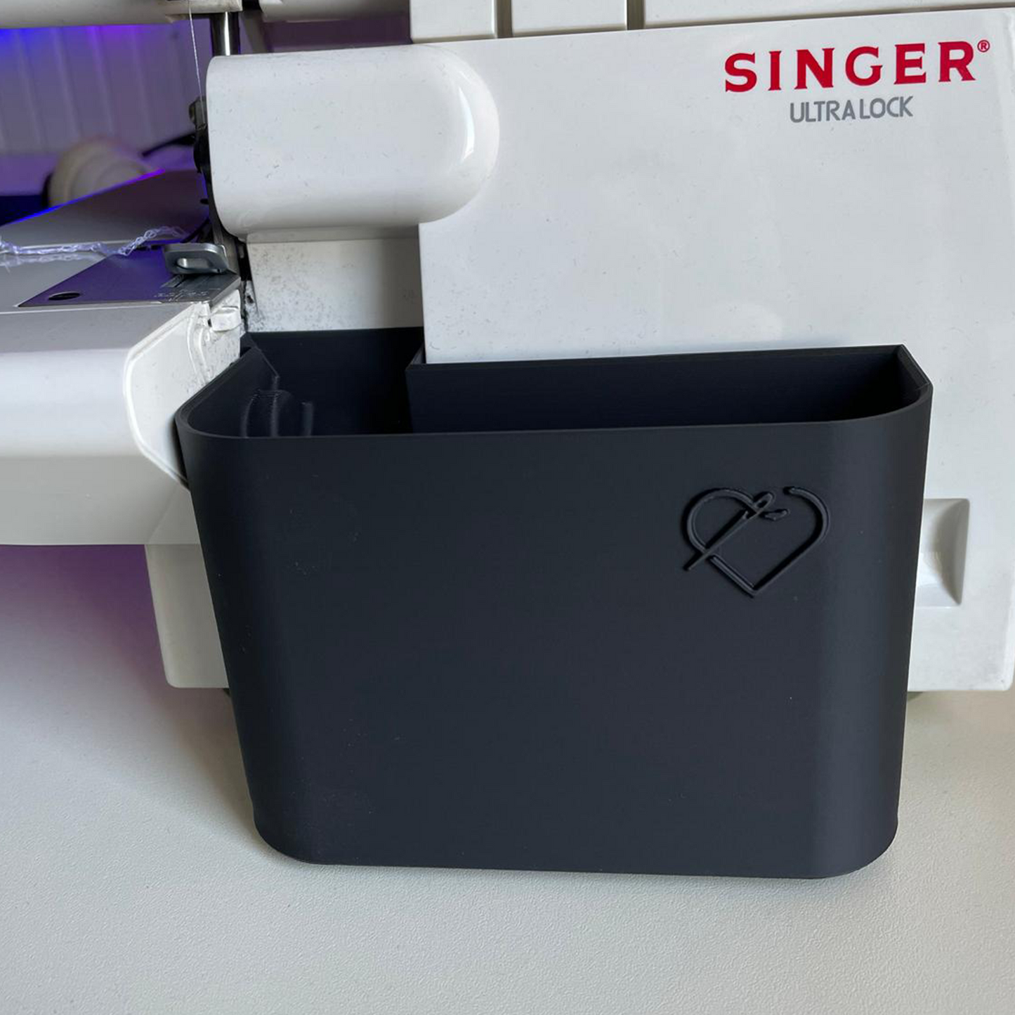Singer Overlok Makinası için Atık Kutusu