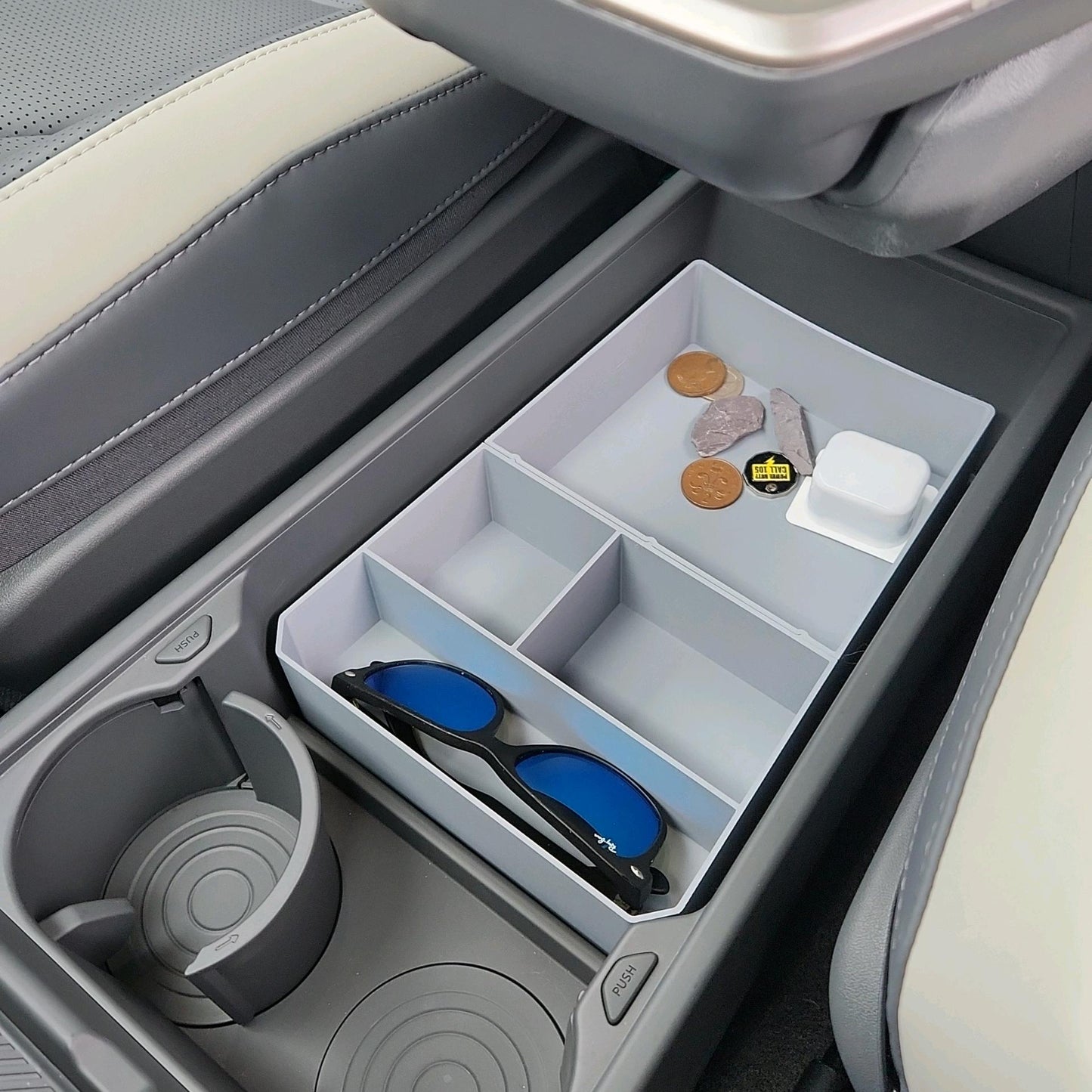 Kia EV3 için Süet Kaplı Orta Konsol Düzenleyici