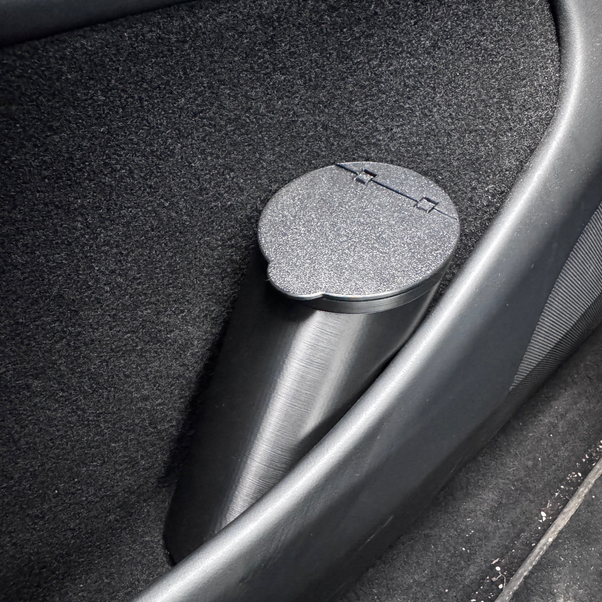 Morpiko Tesla Model Y & Model 3 Uyumlu Çöp Kutusu - Şemsiye Kabı