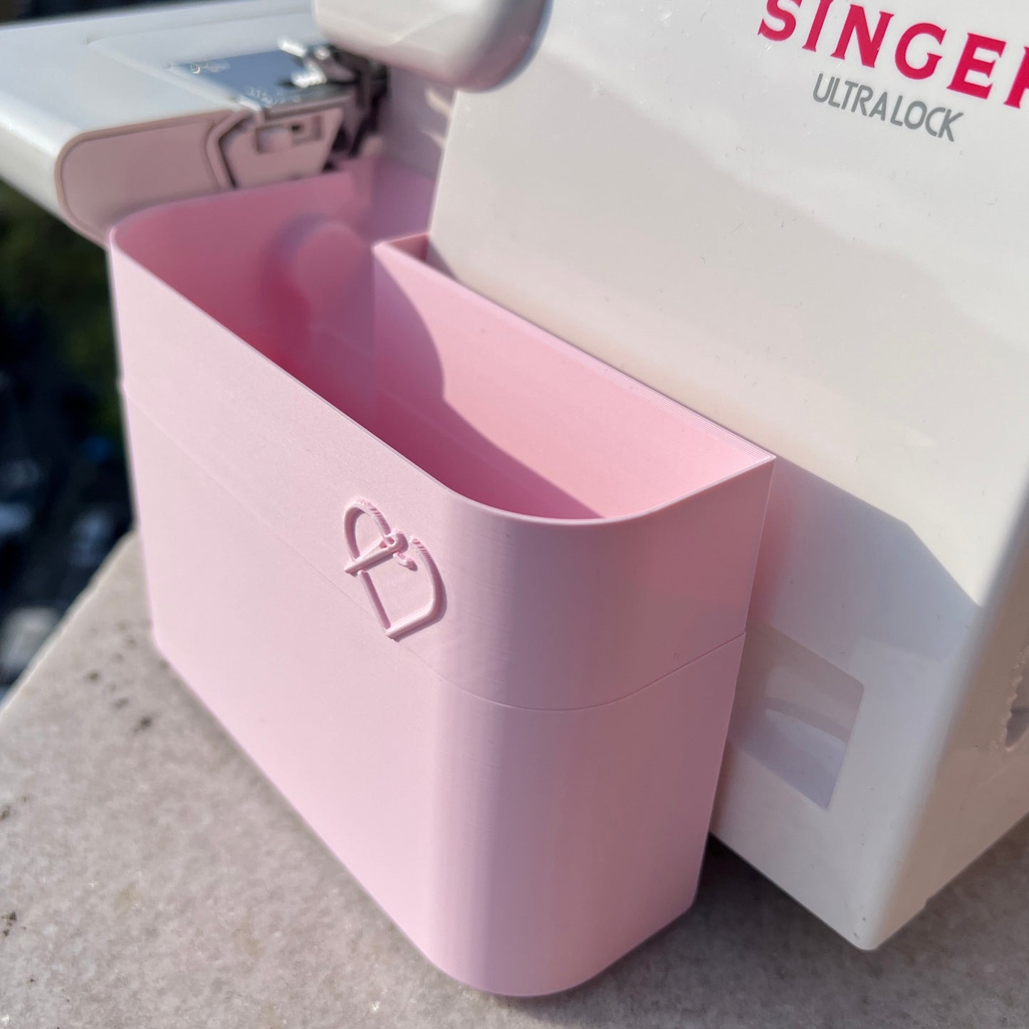 Singer Overlok Makinası için Atık Kutusu